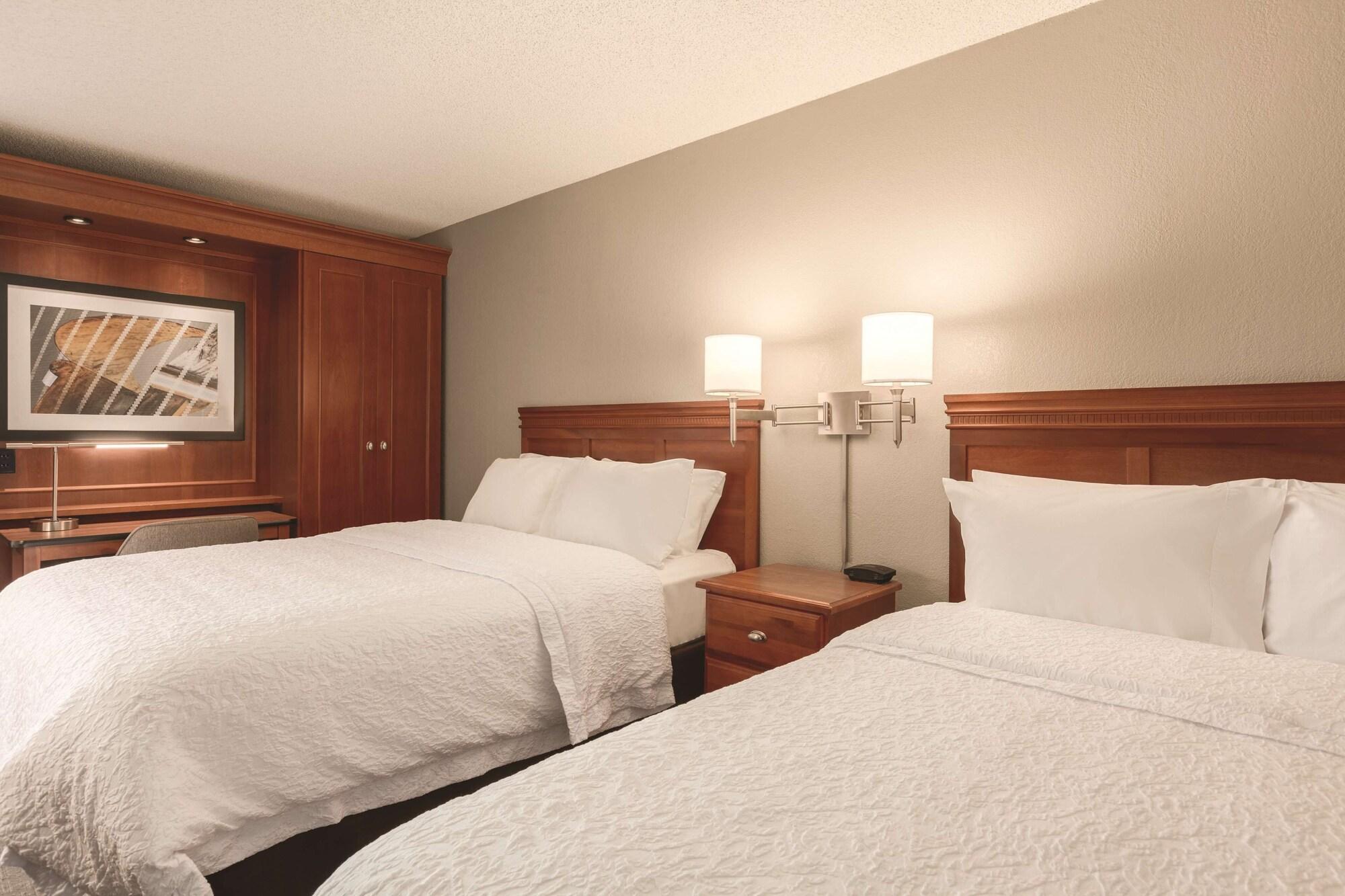 Hampton Inn Des Moines-Airport Eksteriør billede