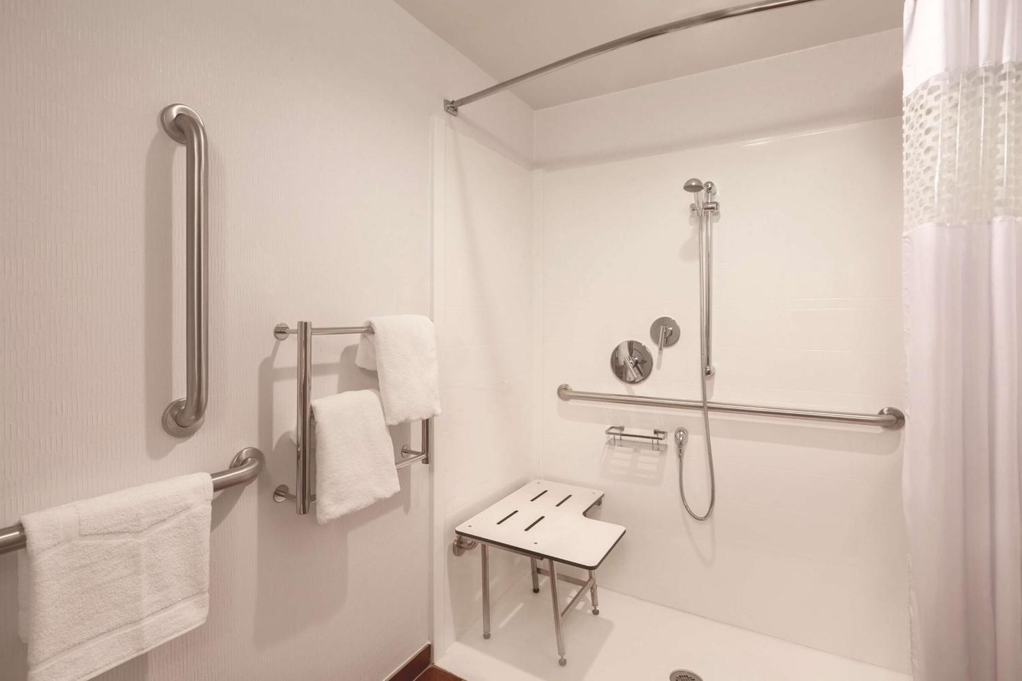 Hampton Inn Des Moines-Airport Eksteriør billede